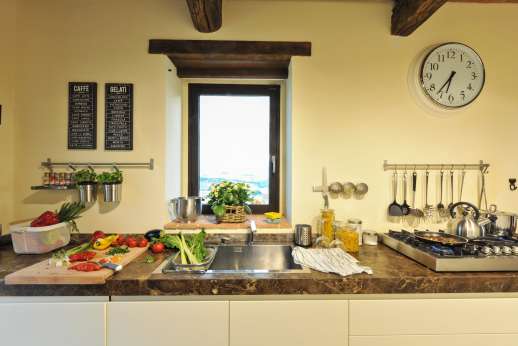 Poggiobuono - Well equipped modern kitchen