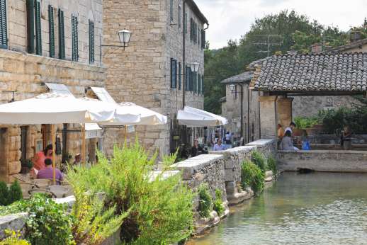 Poggiobuono - Charming water front bars