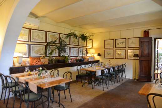 Poggio Ai Grilli - The inside of Camugliano’s Locanda