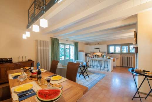 Poggio di Artemis - Open dining room