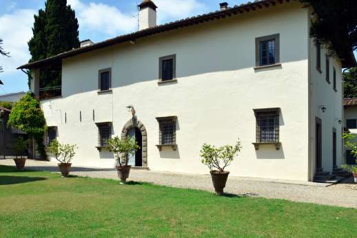 Villa San Martin - Villa San Martin is the main body of a beautiful 15th century villa