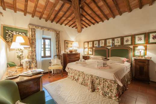 Montesassi - An air conditioned second floor double bedroom.