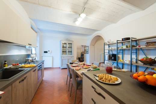 San Leolino - Large ground floor kitchen