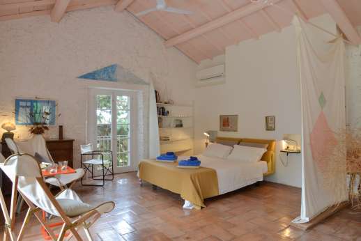 L'Agrumeto dell'Isola - Very large room with a double bed