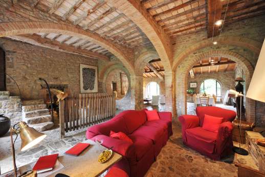 La Pergola di Montegiove - The large living room.