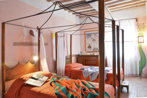 La Pergola di Montegiove - The twin bedroom.