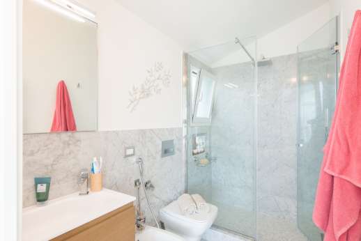 Villa Amerini - First floor private bathroom