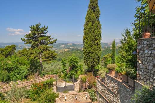 Casa del Poggio - Pool with a view