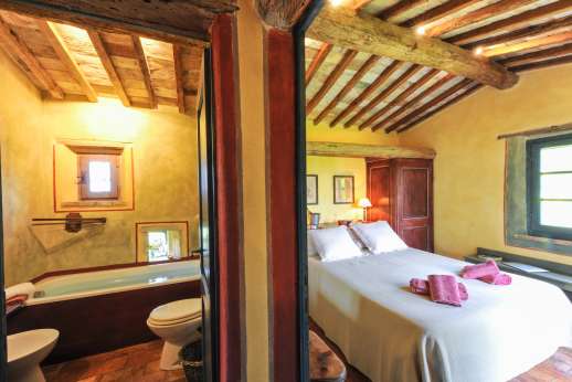Casetta Termine - Bathroom and bedroom