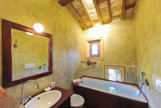 Casetta Termine - Bathroom and bath
