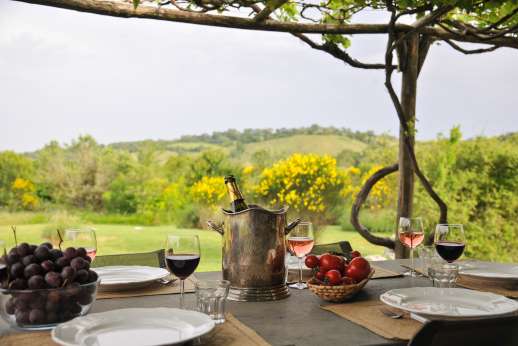 Casetta Termine - Relax and take in the magical views