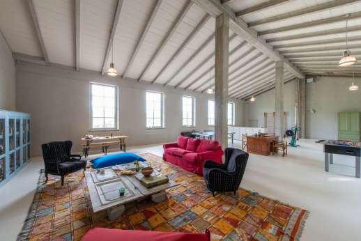 La Palazza Nel Cielo - Open plan recreational area