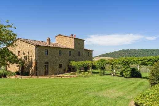 Podere Celli (x 22 people) with Staff and Cook