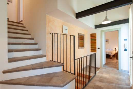 Casa del Poggio - Bedroom and hallway