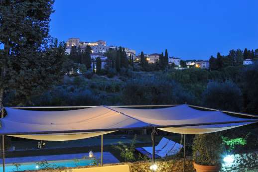 Villa Dasya -Plenty of seating day or night