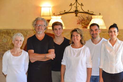 Podere Celli (x 26 people) with Staff and Cook