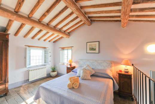Santa Restola
