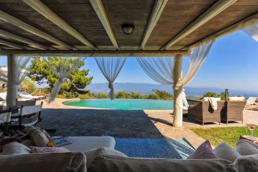 Il Cortile Pratolino - Breathtaking views from the pool terrace.