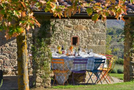 Il Cortile Pratolino -  Dining loggia with access to the kitchen