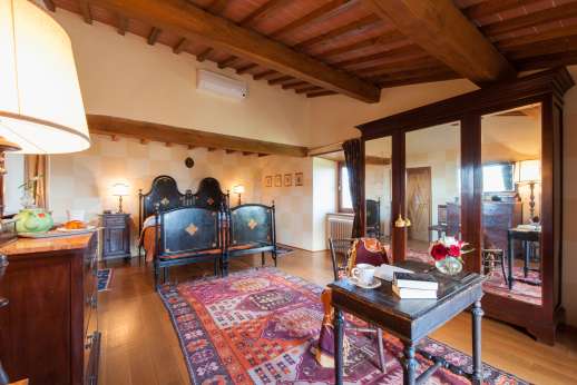 Il Cortile Pratolino - Air conditioned twin bedroom.