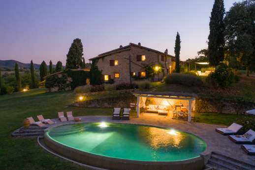 A Cooking Week at Il Cortile Pratolino - A beautiful villa to be enjoyed in the evening