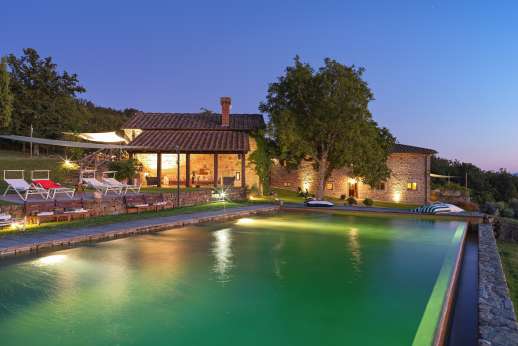 Argenta Celeste - Argenta Celeste is a large stone farmhouses that dates back to the 17th century