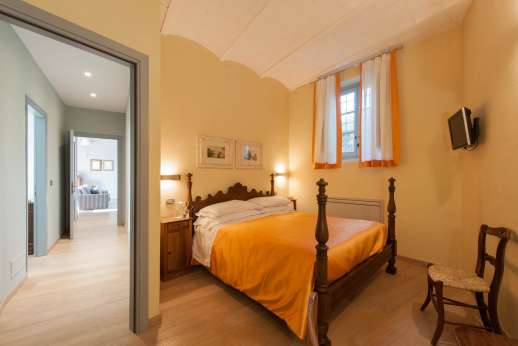 I Giullari - Independent suite bedroom