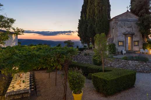 Villa Caprolo - The estates private chapel between the outside dinging area and the pool.