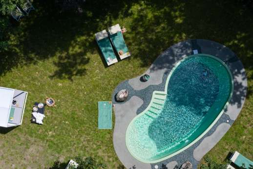 Ca' di Lista - For additional security, the pool is gated, adding safety and peace of mind for families travelling with young children