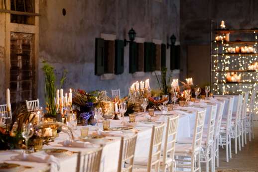 Villa Zambonina (x 18 people) with Staff & Cook