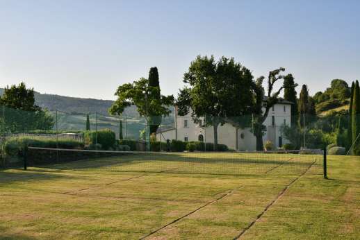 Il Cornello - Il Cornello dating back several centuries, the villa which was once a convent, has been lovingly transformed into a luxury villa.