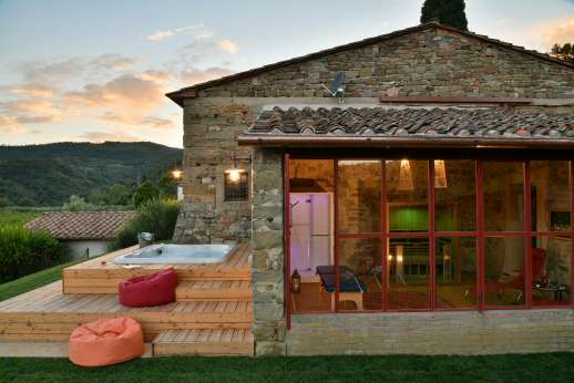 The Estate Of Petroio with Staff and Cook - Large outside dining area