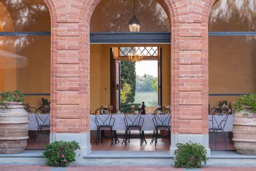 Santa Gelsa - With extensive lounge and dining areas, Santa Gelsa is the ideal Tuscan escape for a large family reunion