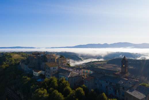 Villa Soele - Nearby Etruscan hamlet, Sermugnano