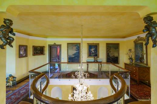 Villa Soele - Interiors ooze with designer antiquesInteriors ooze with designer antiques