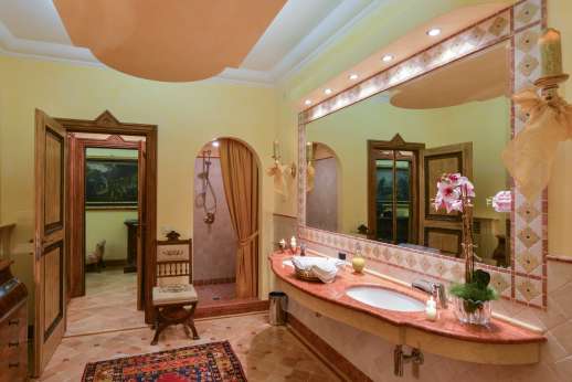 Villa Soele - Ground floor washroom