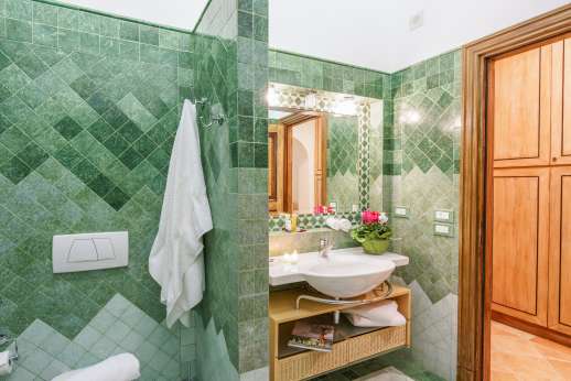 Villa Soele - En-suite bathroom