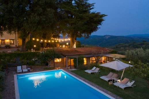 Palazzo Nelle - Palazzo Nelle gives you a front row view of Chianti