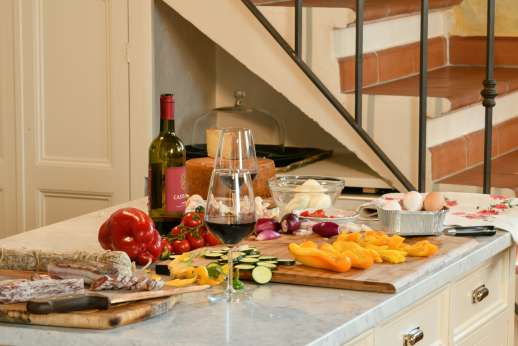 Palazzo Nelle - Personal concierge providing invaluable services from local knowledge to gastronomic excellence