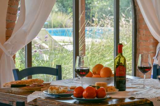 Palazzo Nelle - Enjoy the delightful delicacies of Italy