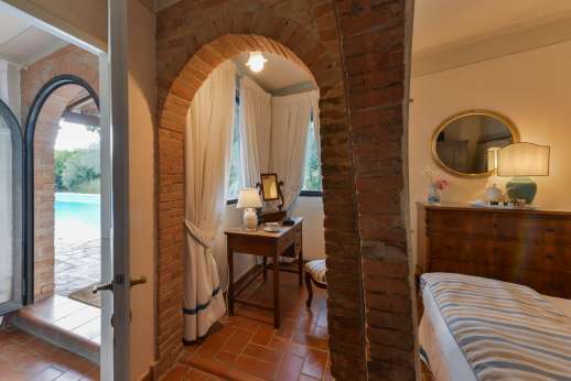 Palazzo Nelle - Loft bedroom connected to the outside