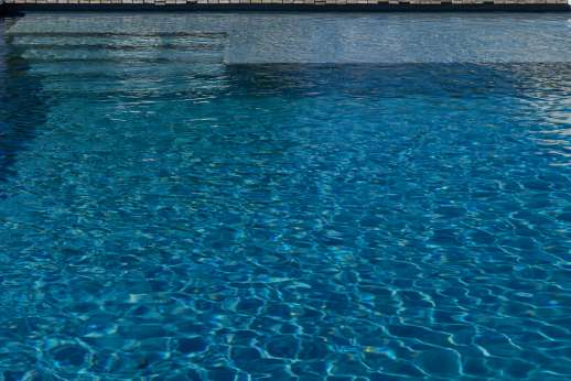 Tra Sanvento - Take a refreshing swim