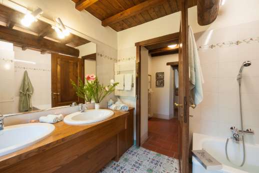 Villa al Monte - Bathroom.