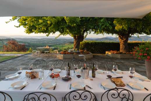 Villa Le Botti - Outside dining area