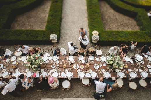 Weddings at Villa Zambonina (x 18 people) - Wedding breakfast held in the Italian gardens