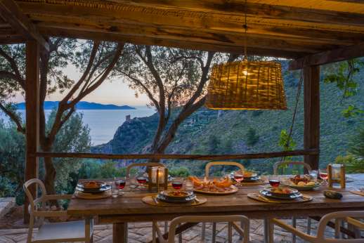 Spini Bianchi - Food, drinks and company.
