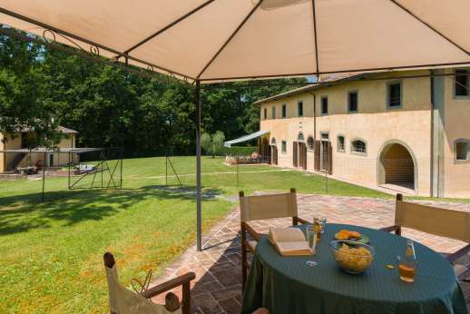 Poggio Ai Grilli - Poggio ai Grilli is a beautifully restored farmhouse