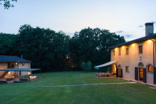 Poggio Ai Grilli -  All around the villa you can enjoy great walks in the private estate which hosts several historical buildings, nested within woods and fields.
