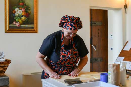Santa Gelsa - Private chef service allows guests to connect with local Tuscan food