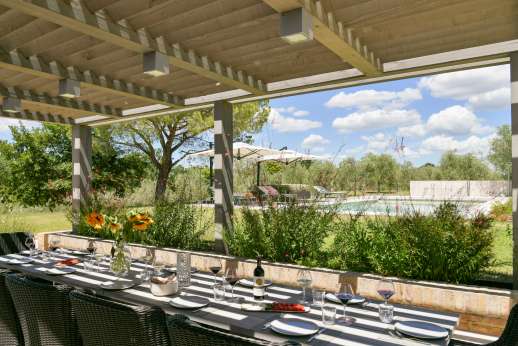 PodereSole - Outside dining with poolside view